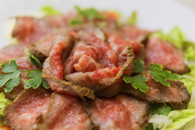 お肉の古市商店こだわりの国産黒毛和牛実はA5よりA4の方が食べやすいんです!